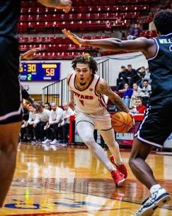 Blessed to receive an offer from the University of Detroit mercy #agtg