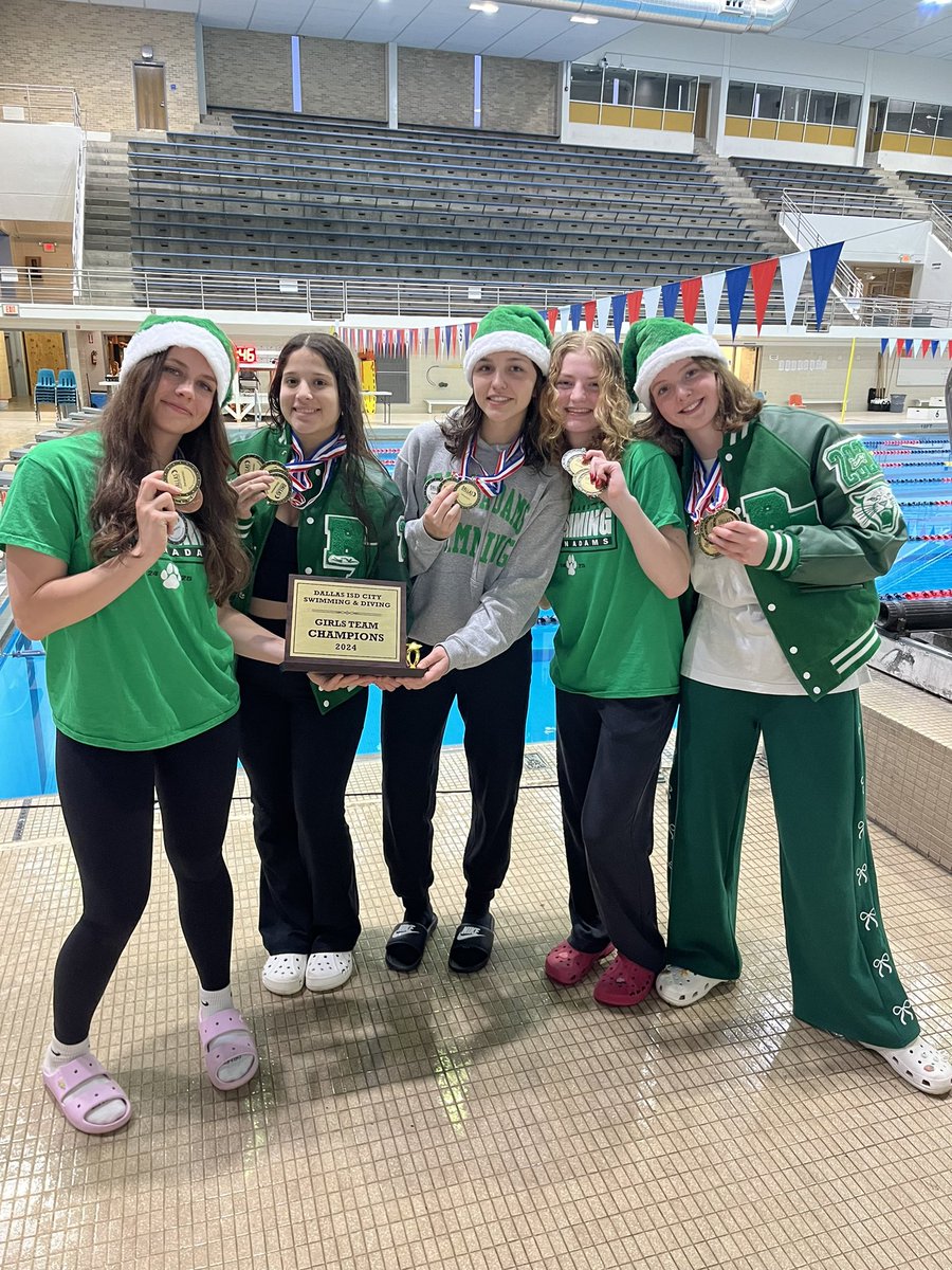BAHSwimTeam's tweet photo. Boys &amp; Girls City Meet Champions! https://t.co/4dw4ysUqt9