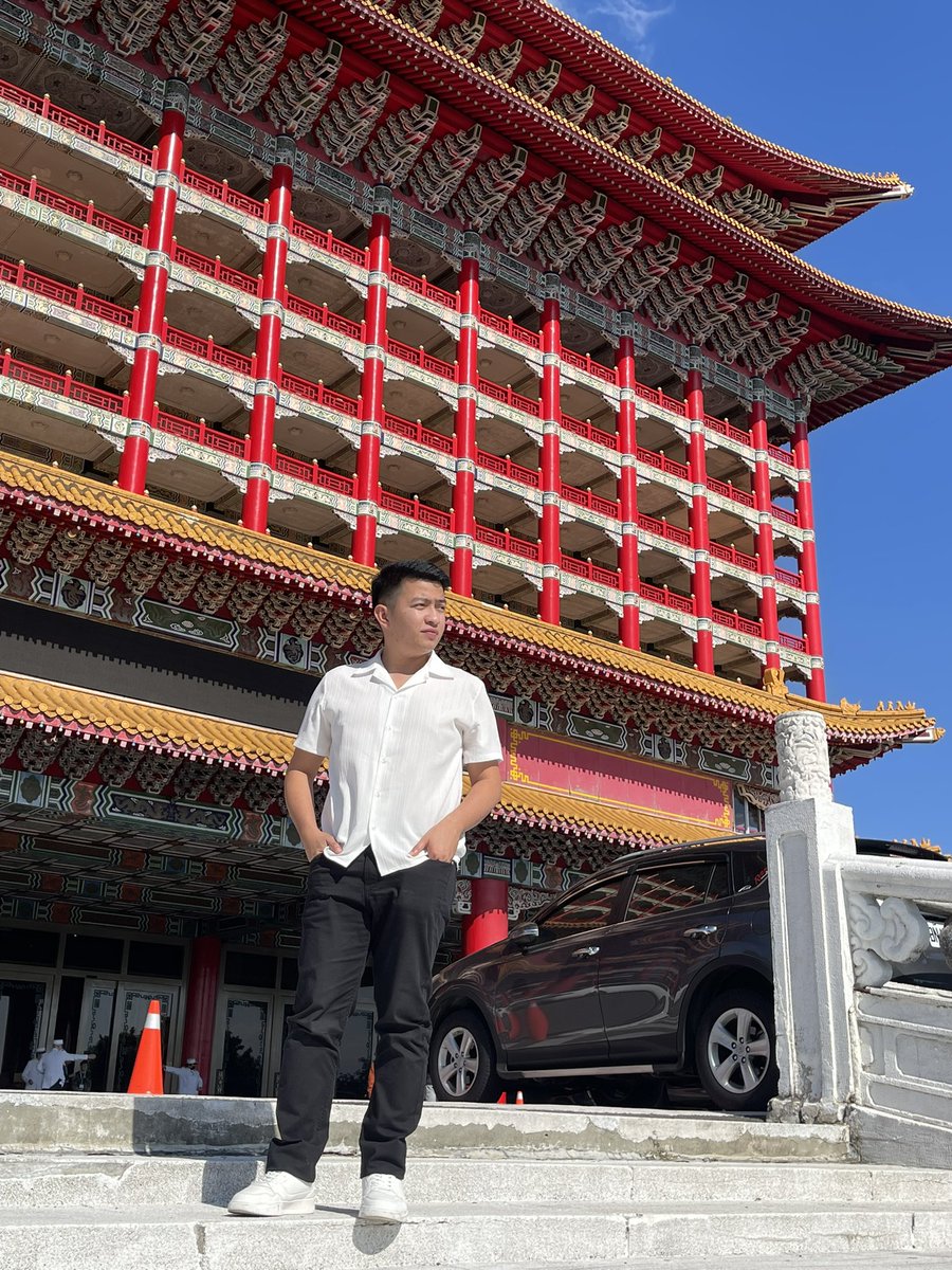 derickbalbarosa's tweet photo. Made in Taiwan 🇹🇼 

#whenintaiwan
#lifeintaiwan
#TravelGoals
#discovertaiwan
#visittaiwan
#exploretaiwan https://t.co/Fa7KMwYl60