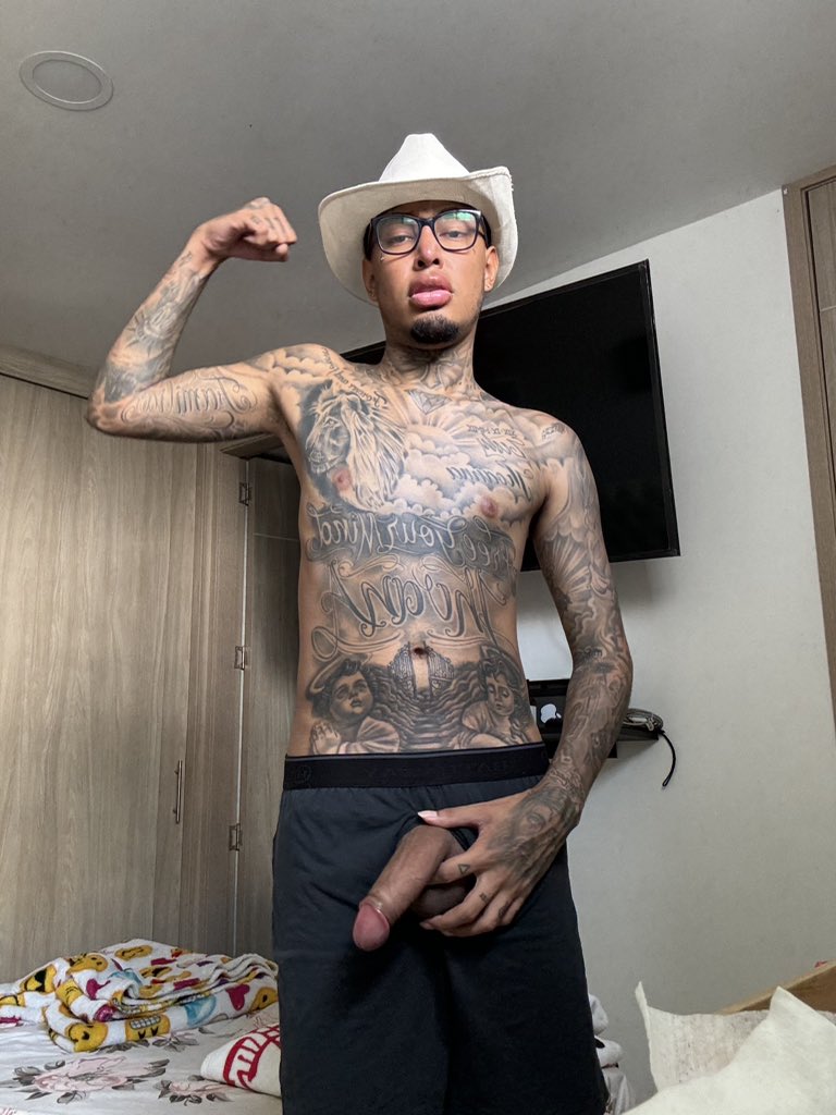 eljesuu5's tweet photo. https://t.co/iiS14MCMl5 ENTRA YA MISMO NUEVO CONTENIDO CON DESCUENTOS💋😋❤️😈😈💦💦💦🥵🥵 https://t.co/VTO1D1Jrxn