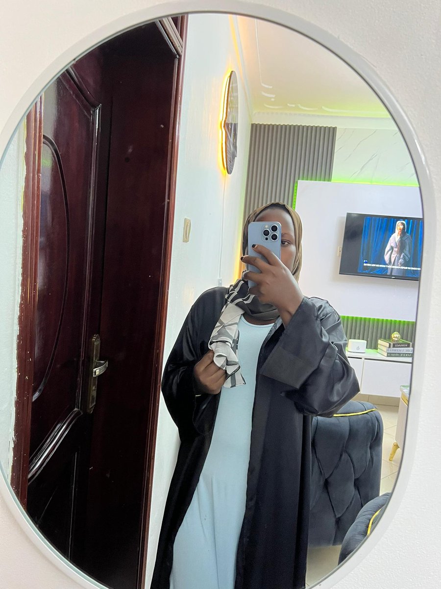 RamlahTalha's tweet image. When nothing works in life,  prayer does the miracles!! 
Jummah Mubarak 💙🦋
 #friday 
#birthmonth 
#GODABOVEALL 💙🙏