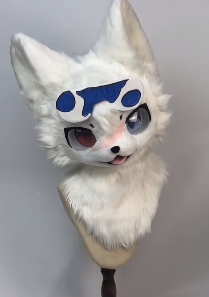 ThomasLuca40752's tweet photo. An adorable plush puppy on display
—do you like it?🐱🐹🐰🐯
#handmade #furry #kig #furrysuit #FurryFashion #fursuit #handmade #furrycommunity #cosplay #kigurumi #furry #custommade #kigurumimask #FursuitsEveryday https://t.co/qZhDuklBcZ