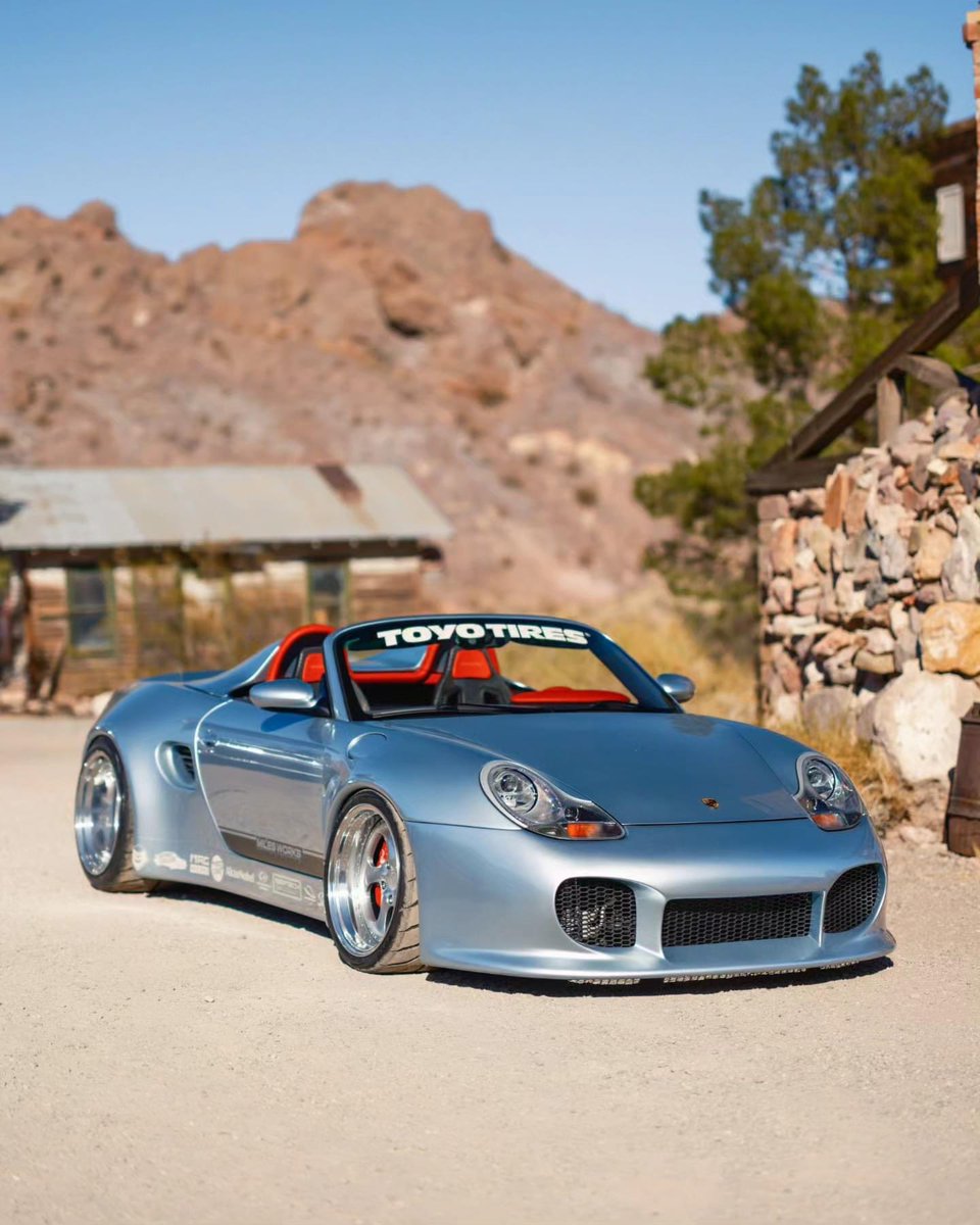 iamfarfrombasic's tweet photo. Talk about a bad ass Boxter - @ToyoTires 

#farfrombasic #neverkickitbasic #porsche #toyotires https://t.co/subFRUMuDC