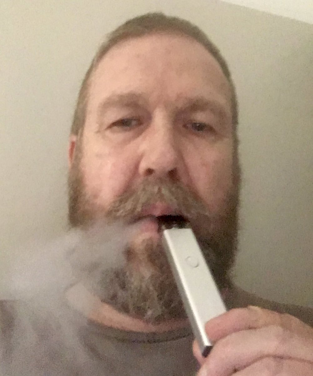 62 y/o Aussie, divorced, 3 kids &amp; 5 grandkids, retired public servant, keen fisherman &amp; photographer.

I started smoking cigarettes at 12 while living in the U.S. &amp; continued to smoke for over 40 yrs.

I hated the taste.

Hated smelling of smoke &amp; finding pinprick burns in