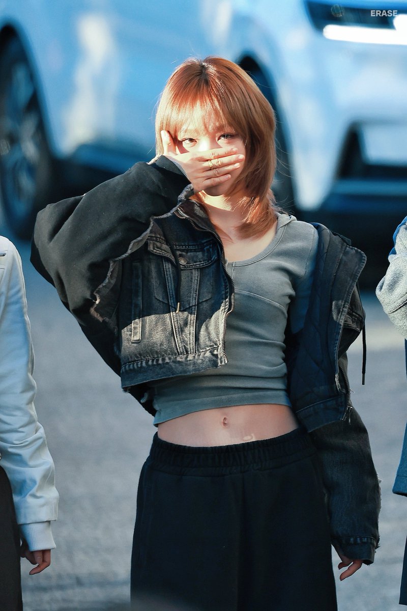 erase426's tweet photo. 241206

#엠마 #EMMA #배드빌런 #BADVILLAIN
#숨 #ZOOM https://t.co/eh9iG6KDCQ