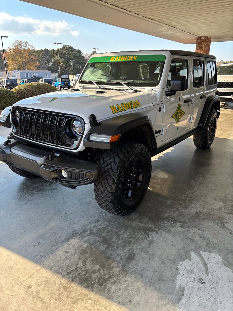 Greg Williams tweet media