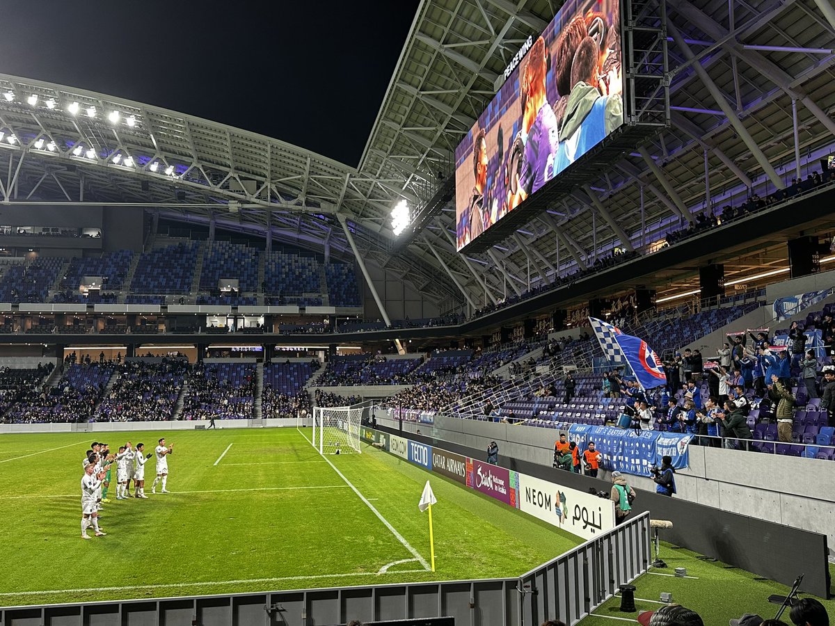thanks39aki's tweet photo. 【東方サポさんたちに届け ⚽️】
🏆ACL2 2024/25グループステージ 第6節
🇯🇵サンフレッチェ広島🆚東方足球隊(Eastern FC)🇭🇰
📍広島サッカースタジアム
東方サポの皆さん、ようこそ広島へ🍁
#ACL2 #ACLTwo #東方足球隊 #easternfc
#サンフレッチェ広島 #sanfrecce https://t.co/FJnIjz8cDn