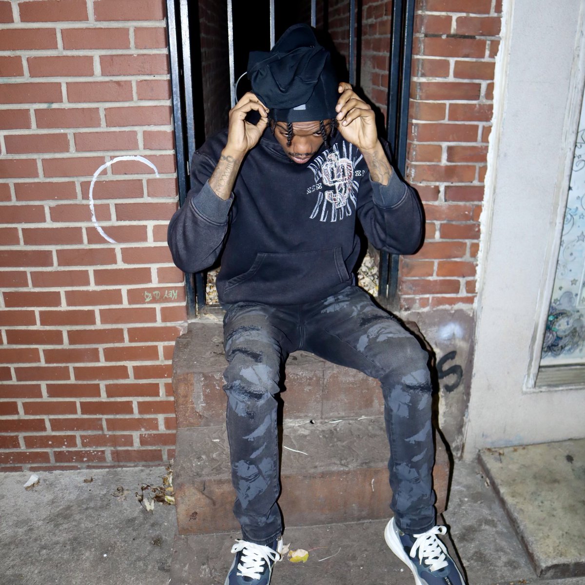 ItsBIGG43's tweet photo. No Bill Cosby… but if they sleep on me 🖕🏾 https://t.co/MM82QCgm8d