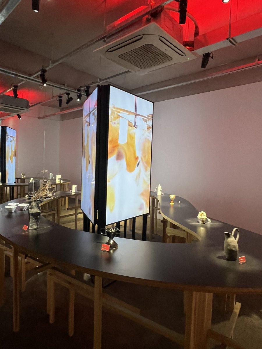 usoku19911031yu's tweet image. 우석🩵ྀི🌙*ﾟの好きなブランドADER💙
ショップの中にカフェが併設されていておしゃれな空間がいっぱい🈵
#변우석
#ADER