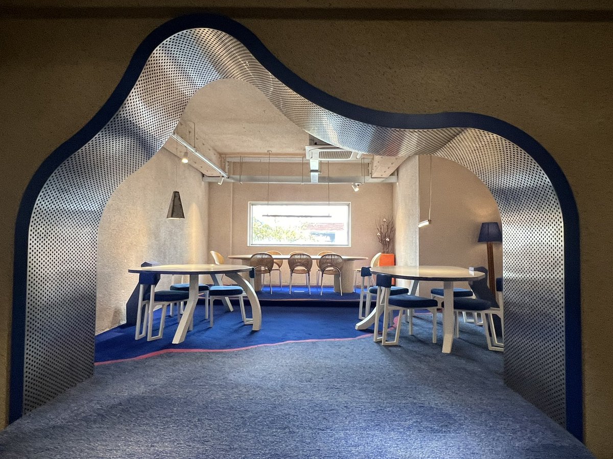 usoku19911031yu's tweet image. 우석🩵ྀི🌙*ﾟの好きなブランドADER💙
ショップの中にカフェが併設されていておしゃれな空間がいっぱい🈵
#변우석
#ADER