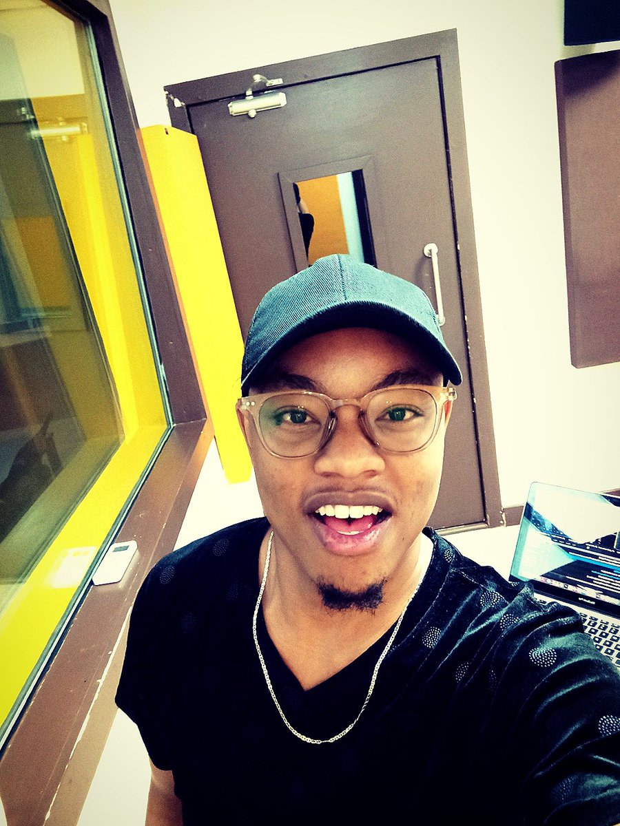 Huyu Wa Sai Tunachat Mpaka YouTube, Kawa Gi Thaka 😝😂
On Air #Brekko <a href="/GhettoRadio895/">Ghetto Radio</a> 6-10AM Tune INN!!

Nairobi Simon Kabu Davido Haiti Somalis