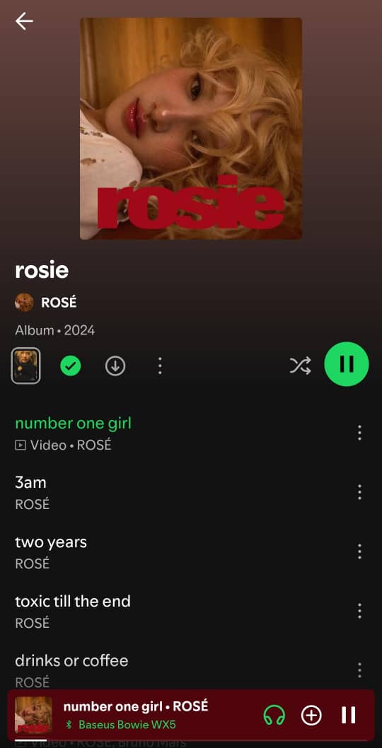 AdibahHanis3's tweet photo. It's Out! So proud of her. My personal favourite is 3am and toxic till the end❤#rosiebyROSÉ https://t.co/XPDcrLwWOd