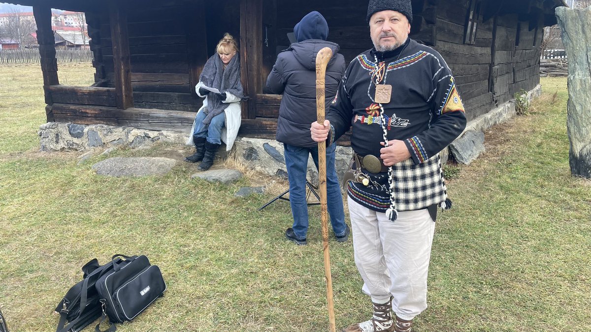 B2BStrategy2's tweet photo. Din altarul precreștin al Geto Dacilor ☥ https://t.co/uAqYhzv5Hr ✟ spre urmașii acestora ☥ https://t.co/TV6lI8R1Ca ✟ Trăitorii de milenii ☥ din #ȚinutulMomârlanilor 🙏 #Strămoși #NFT #MultiversX #StrămoșiNFT #Blockchain #Crypto #BlueOceanStrategy #GetoDACI #Transilvania ☥ https://t.co/R4ie8QsYx5