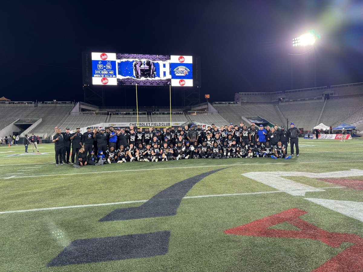 FINAL: Montgomery Catholic 17, Moody 14

<a href="/MCPKnightsFB/">Montgomery Catholic FB</a> repeats as state champs, winning Class 5A this year. Great team coached by <a href="/kirkjuice32/">Coach Kirk Johnson</a>.