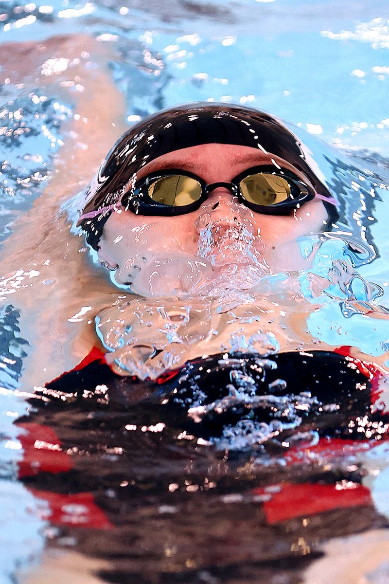 TimBathKT's tweet image. Western and Carroll swimming and diving. More photos at: kokomotribune.com/sports/photos-…