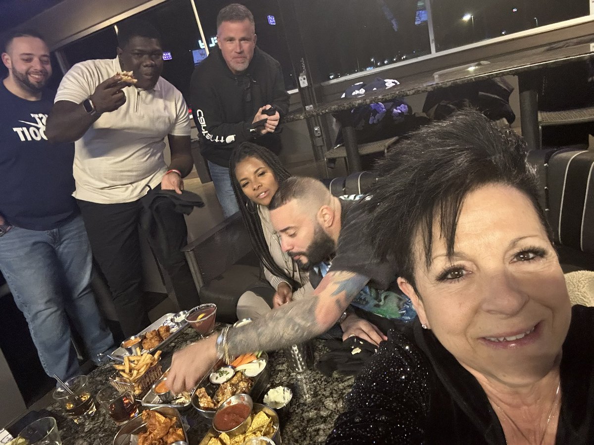 Lora (@isolanolora) on Twitter photo #NADA LOL Great Night Great Team!! 1597 Rocks!! <a href="/andrewtadrous14/">Andrew Tadrous</a> <a href="/Bill_Minett/">Bill Minett</a> <a href="/TasiaT86/">TasiaThomas💕</a> <a href="/AntonioSuriel3/">Antonio Suriel</a> <a href="/DesmondFraser10/">Desmond Fraser</a> <a href="/SamCharles07/">Sam Charles</a> <a href="/GeorgeArias_HR/">George Arias</a> <a href="/MST_NYC1366/">MST D1366</a> #NADA LOL Great Night Great Team!! 1597 Rocks!! <a href="/andrewtadrous14/">Andrew Tadrous</a> <a href="/Bill_Minett/">Bill Minett</a> <a href="/TasiaT86/">TasiaThomas💕</a> <a href="/AntonioSuriel3/">Antonio Suriel</a> <a href="/DesmondFraser10/">Desmond Fraser</a> <a href="/SamCharles07/">Sam Charles</a> <a href="/GeorgeArias_HR/">George Arias</a> <a href="/MST_NYC1366/">MST D1366</a>