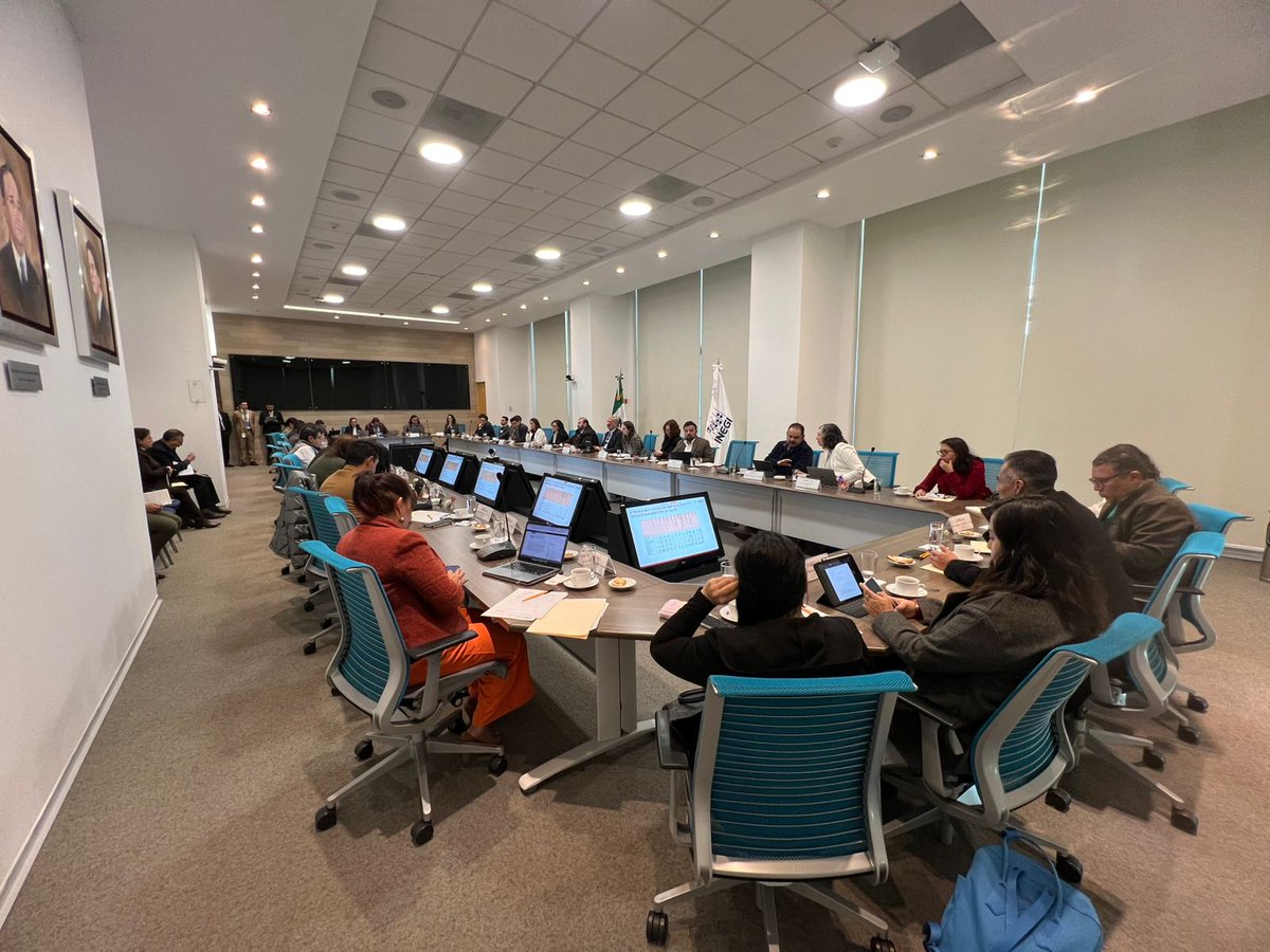 R2D2ARCE's tweet photo. Participamos en el Comité Técnico Especializado Sectorial en Salud #CTESS, en donde abordamos temas relevantes como el Certificado Electrónico de Defunción #CEDe y el Registro Nacional de Personas con Discapacidad #RENAPO https://t.co/z3Z2BdeNTd