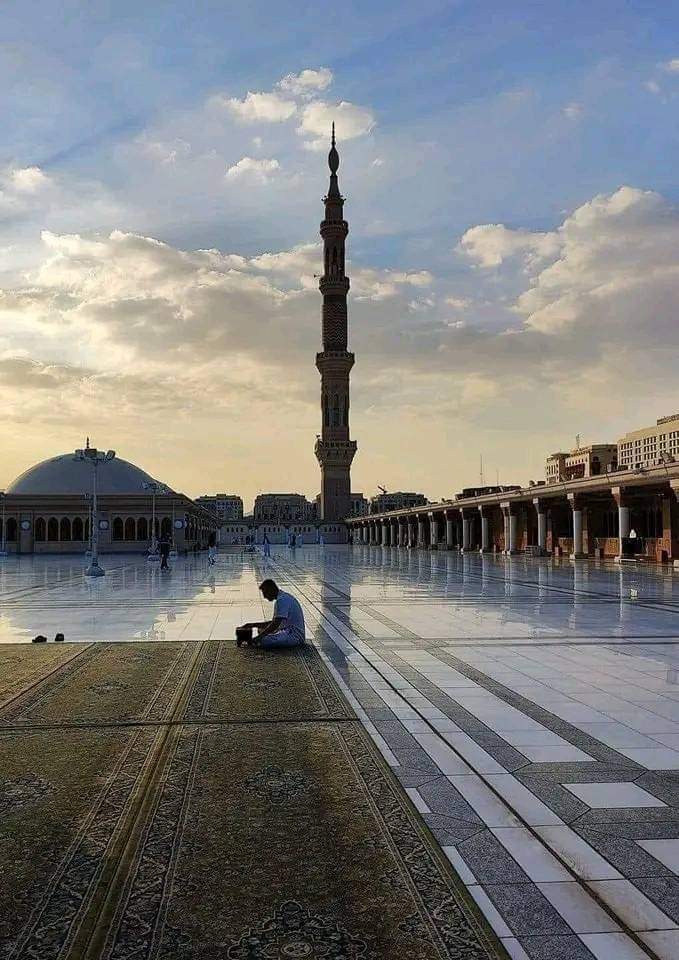 رَوائِعُ القَصِيدْ tweet media