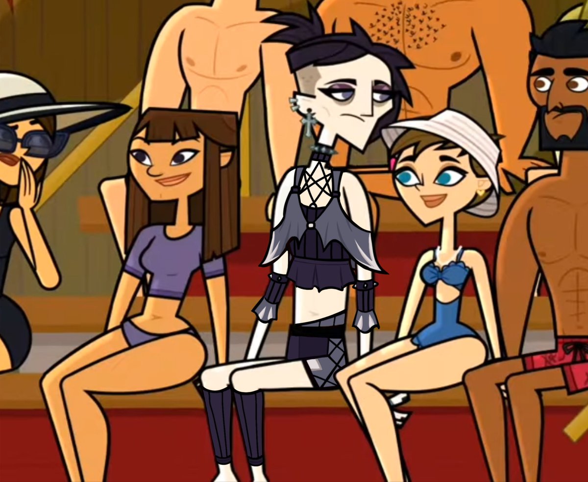 y’all look what the original design
#disventurecamp