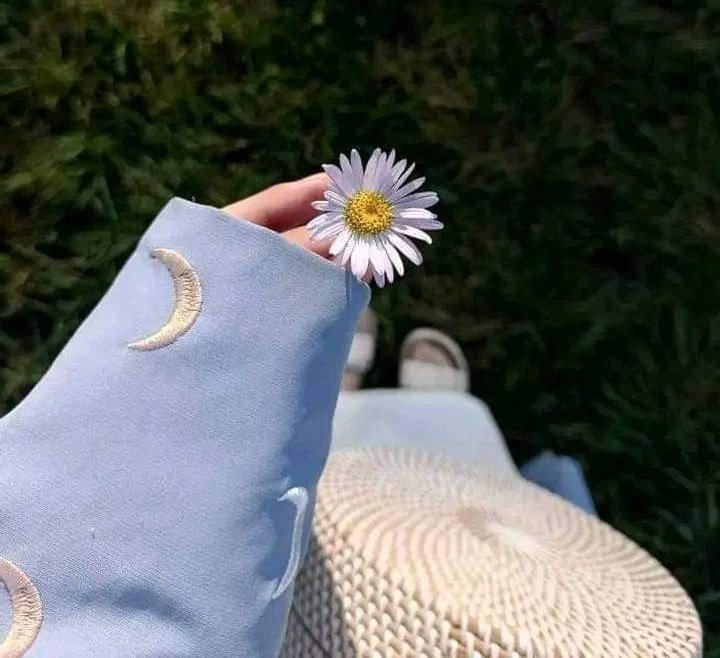 UjalaRaza_'s tweet photo. Allah reduce our circle
Because
He heared
Conversations
I didn't
☝🤍
Shukar Alhamdulillah
#ITrustAllah #GoodMorning
#UjiiWrites https://t.co/20GS7qkiCc