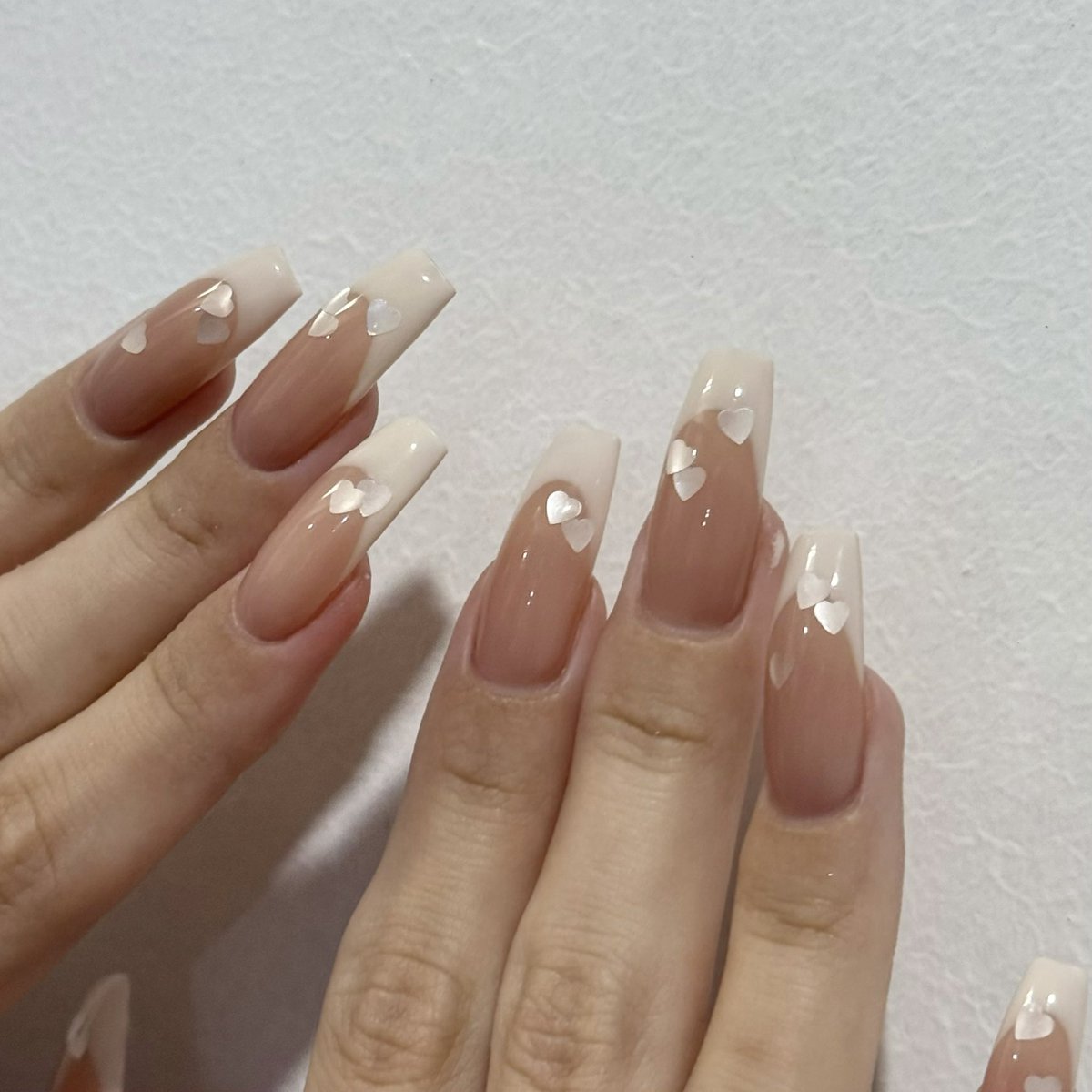 nailmodelfree's tweet photo. 明日11:00無料モデル様募集!!
場所は千葉駅から徒歩5分です!!

募集メニューは
・オフなしフレンチ10本
となります!!

オフ追加の場合のみ+1,100円🙇🏻‍♀️

フレンチはカラーベースOK!!

ネット予約ができないため
リプライお願いします。

#ネイルモデル
#ネイルモデル千葉
#千葉ネイルモデル
#無料モデル https://t.co/Vj8rYgdH6V
