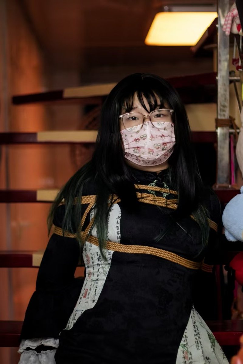 好久不见，发一些喜欢的图

🪢 <a href="/lulu62315083793/">鹿~</a>
💃 <a href="/DiamondDog552/">Diamond Dog</a>
📷 <a href="/SamCheE_/">叁柒</a>
🏠 <a href="/lan_shibari/">岚绳社</a>