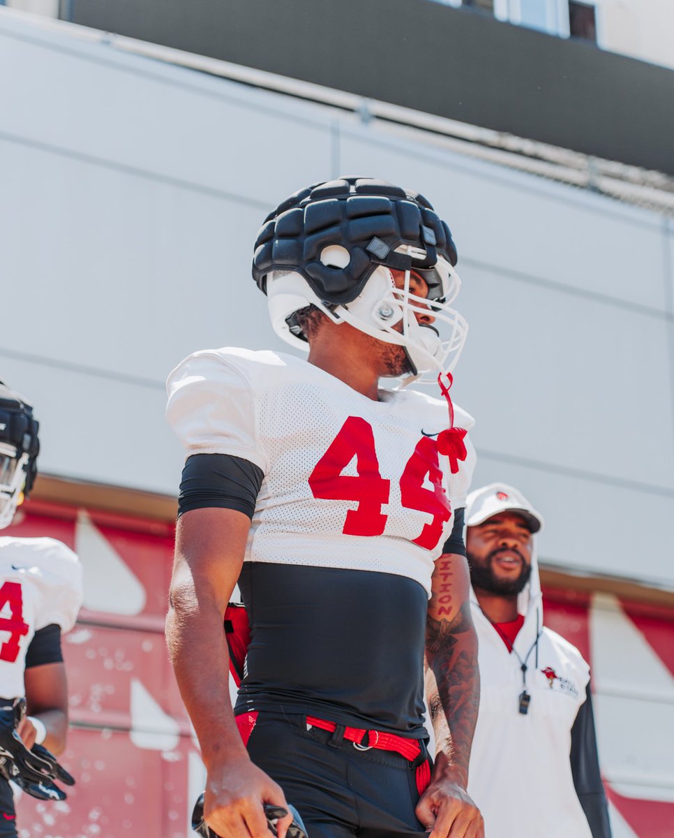 Hayden Summers tweet media