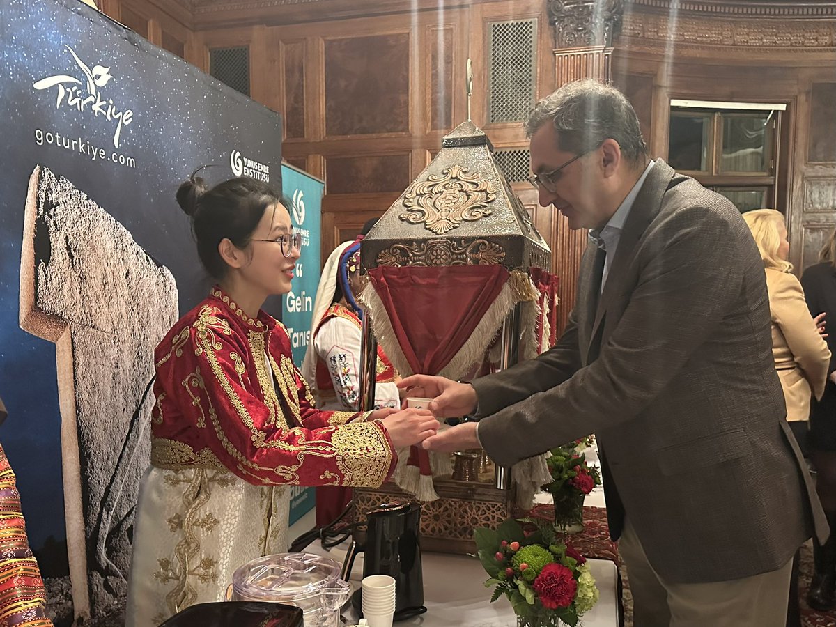 yeeamerika's tweet photo. 🌟 We were thrilled to celebrate World Turkish Coffee Day at the Turkish Ambassador’s Residence! 🌟

During this special evening, we embraced the beauty of #TurkishMusic and #TurkishCulture. Guests were enchanted by the mesmerizing melodies of the Turkish Harp performed by Şirin Pancaroğlu, while the tradition of #TurkishCoffee symbolized unity and hospitality. 🎶☕

A heartfelt thank you to all who joined us in honoring Türkiye’s rich cultural heritage through music and connection. 💫

#UnityThroughCulture
#CulturalDiplomacy 

@TC_VasingtonBE 
@yeeorgtr
