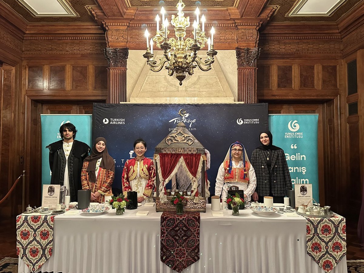 yeeamerika's tweet photo. 🌟 We were thrilled to celebrate World Turkish Coffee Day at the Turkish Ambassador’s Residence! 🌟

During this special evening, we embraced the beauty of #TurkishMusic and #TurkishCulture. Guests were enchanted by the mesmerizing melodies of the Turkish Harp performed by Şirin Pancaroğlu, while the tradition of #TurkishCoffee symbolized unity and hospitality. 🎶☕

A heartfelt thank you to all who joined us in honoring Türkiye’s rich cultural heritage through music and connection. 💫

#UnityThroughCulture
#CulturalDiplomacy 

@TC_VasingtonBE 
@yeeorgtr