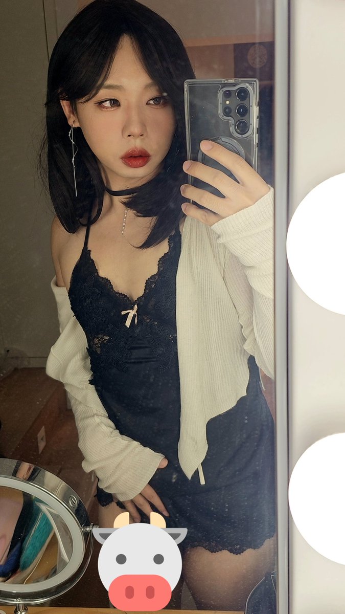 低配媚个粉吧XDM🤨