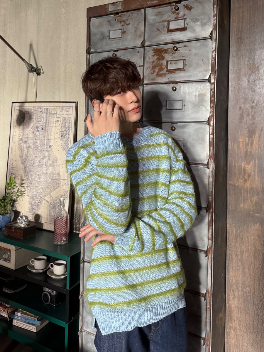 ygtreasuremaker's tweet photo. 📸 POV : LAST NIGHT

*:･ﾟ✧･ﾟ: *⋆⁺⋆☾ ⋆₊⋆॰˳ཻ★˳॰⋆

저 달도 별도 질투한 그 밤

*:･ﾟ✧･ﾟ: *⋆⁺⋆☾ ⋆₊⋆॰˳ཻ★˳॰⋆

🎬 ‘LAST NIGHT’ M/V
: https://t.co/jDdvkiBm52

#TREASURE #트레저 
#JUNKYU #준규 #DOYOUNG #도영 
#SOJUNGHWAN #소정환 #LASTNIGHT https://t.co/rvGlMNwNWL