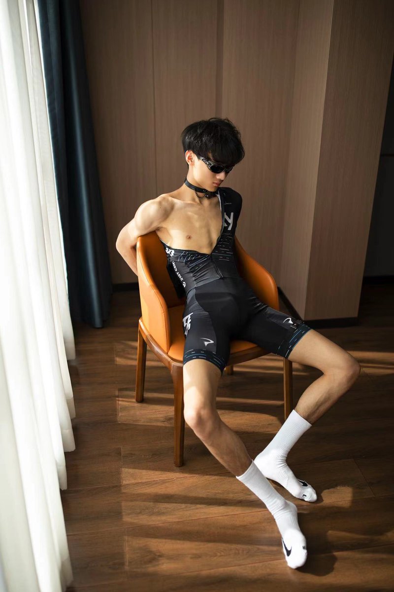 骑行服之被扒衣服