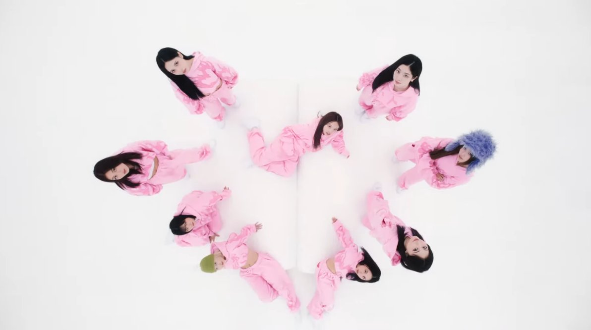 TEAM_TWICE's tweet photo. What's your favorite part of the M/V? Let us know in the replies!👀

🔗: https://t.co/USuBbvlz4b

STRATEGY MV OUT NOW
#우리의_성공전략은_바로_트와이스 #WinningStrategyOfTWICE #TWICExMeganTheeStallion
@JYPETWICE https://t.co/lHGEHdRX05