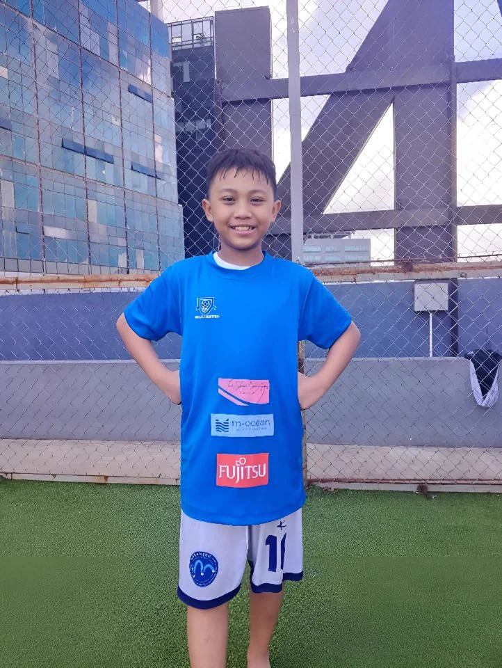 Stars United: Under-9 Champions at Football for a Cause

The Football for a Cause event by Cavalieri Football Club delivered unforgettable moments. Among them, Stars United triumphed as Under-9 champions, showcasing determination, teamwork, and skill.

Proudly supported by M-Ocean, these young athletes didn’t just compete—they inspired. From their striking blue jerseys to their electrifying performances, their journey captivated all. A thrilling final match secured their title, sparking celebrations that embodied the event’s spirit.

Beyond sponsorship, M-Ocean empowered the team with resources and belief, proving how partnerships can fuel young dreams.

Here’s to Stars United—symbols of resilience and possibility—and to the power of football to unite and inspire. 🌟⚽ #FootballForACause #StarsUnited #MOcean