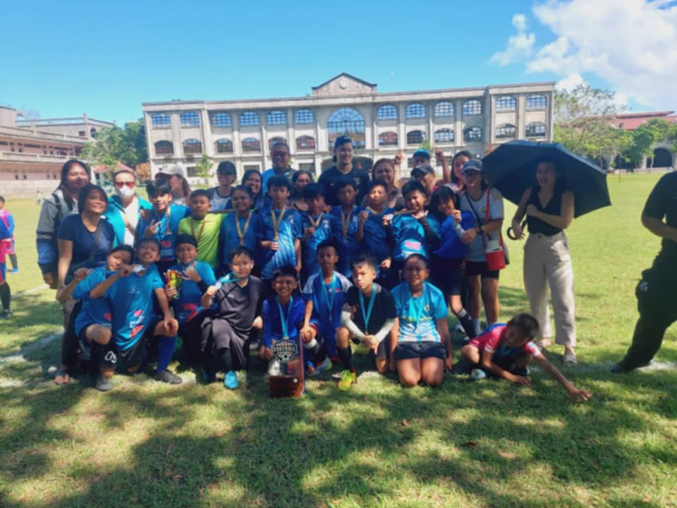 Stars United: Under-9 Champions at Football for a Cause

The Football for a Cause event by Cavalieri Football Club delivered unforgettable moments. Among them, Stars United triumphed as Under-9 champions, showcasing determination, teamwork, and skill.

Proudly supported by M-Ocean, these young athletes didn’t just compete—they inspired. From their striking blue jerseys to their electrifying performances, their journey captivated all. A thrilling final match secured their title, sparking celebrations that embodied the event’s spirit.

Beyond sponsorship, M-Ocean empowered the team with resources and belief, proving how partnerships can fuel young dreams.

Here’s to Stars United—symbols of resilience and possibility—and to the power of football to unite and inspire. 🌟⚽ #FootballForACause #StarsUnited #MOcean
