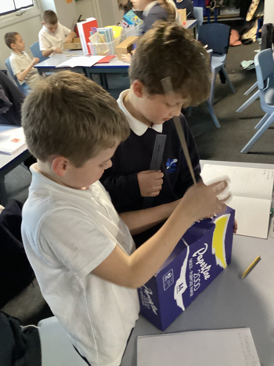 FountainPSLeeds's tweet photo. In their Design and Technology lesson, Glaciers have begun to create their Victorian pop-up toys. The used their skills of measuring and being accurate. #learningattheheart https://t.co/xFqI92nqa7