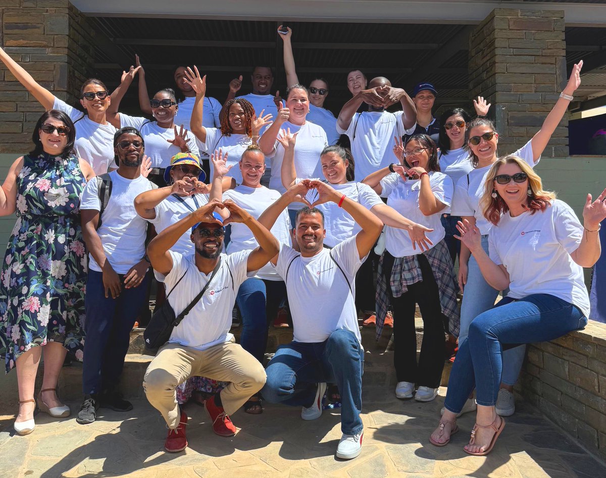 GroupCapricorn's tweet image. Capricorn Group ChangeMakers spread holiday cheer to vulnerable communities in Namibia! From 4 to 6 Dec, our employees delivered gifts and joy to orphans and the elderly. Read more at bit.ly/4gjJsxn #ConnectorsOfPositiveChange #MakePositiveChanges #CapricornGroup