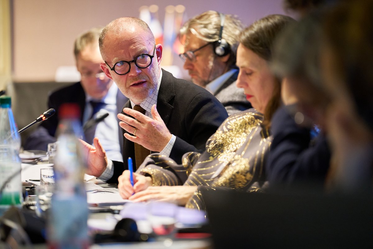 Forum Regionales #Europa in Genshagen! Rund 3⃣0⃣ Experten &amp; Vertreter aus 🇩🇪, 🇫🇷 &amp; 🇵🇱 diskutieren Chancen &amp; Herausforderungen eines ‚regionalen Europas‘ und eines regionalen Weimarer Dreiecks.
<a href="/staatskanzleibb/">Staatskanzlei Brandenburg</a>, <a href="/regiongrandest/">Région Grand Est</a> &amp; <a href="/Dolny_Slask/">Dolny Śląsk</a> gehen voran!
👉stiftung-genshagen.de/veranstaltunge…