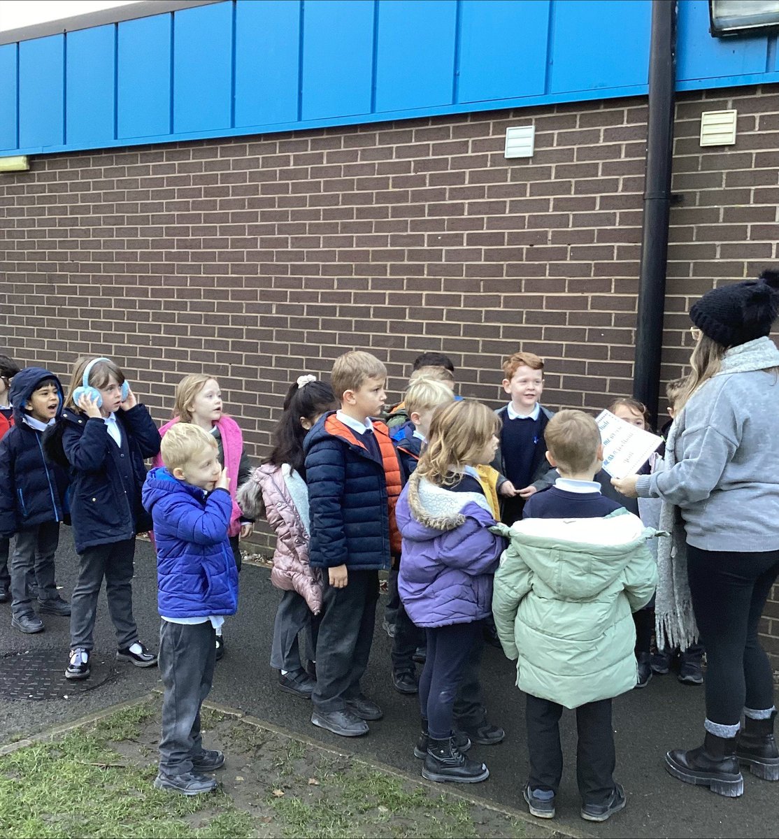 FountainPSLeeds's tweet photo. Waterfalls class enjoyed their WOW Day for the Christmas weeks. We did a treasure hunt for a pine tree, and they loved following and finding the clues. #learningattheheart https://t.co/byU5GrUCUB