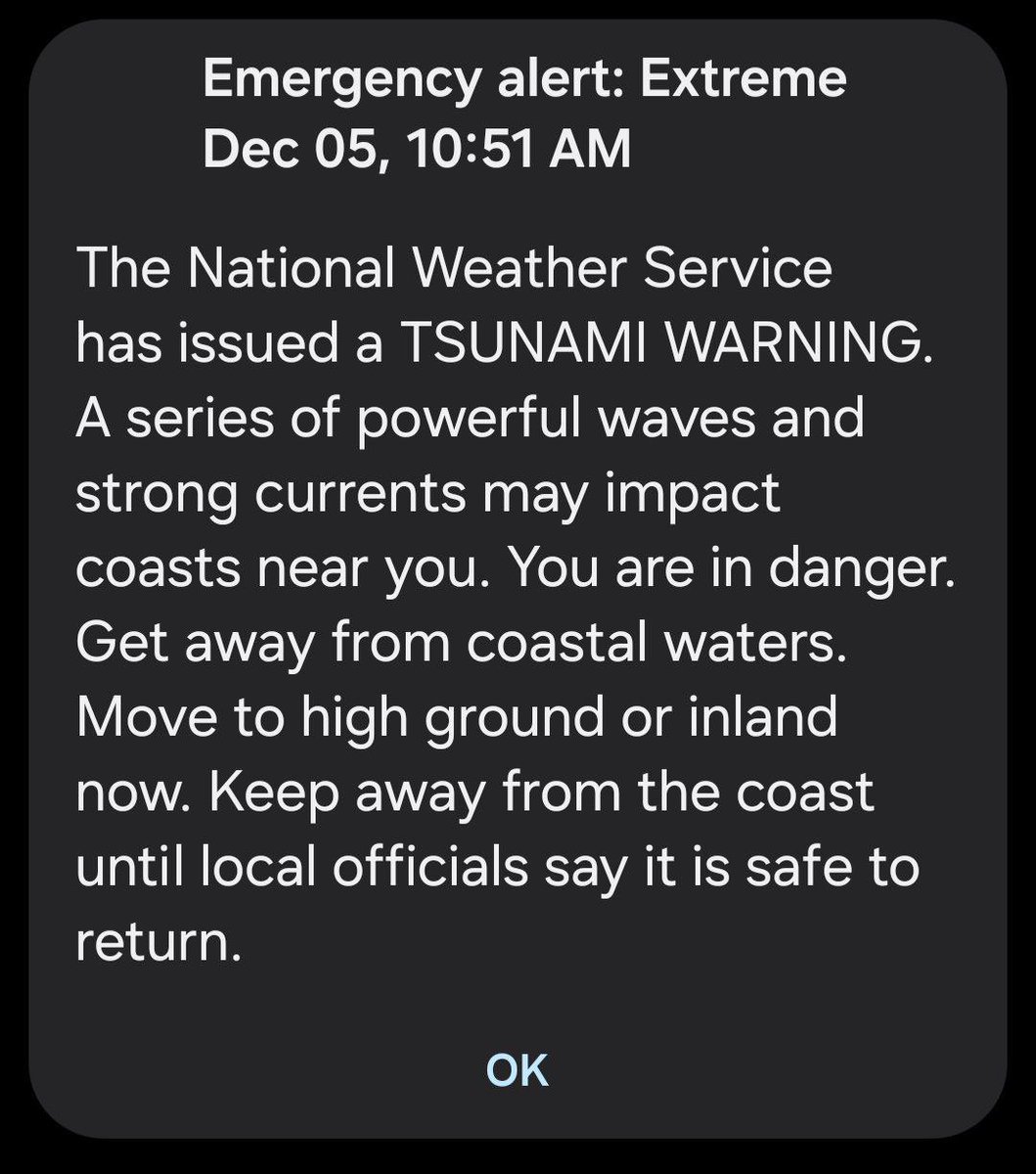 teslaptimus's tweet image. 7.0 magnitude earthquake hits Northern California, tsunami warning issued

Fort Bragg: 11:10 a.m.  
Crescent City: 11:20 a.m.
San Francisco: 12:10 p.m.