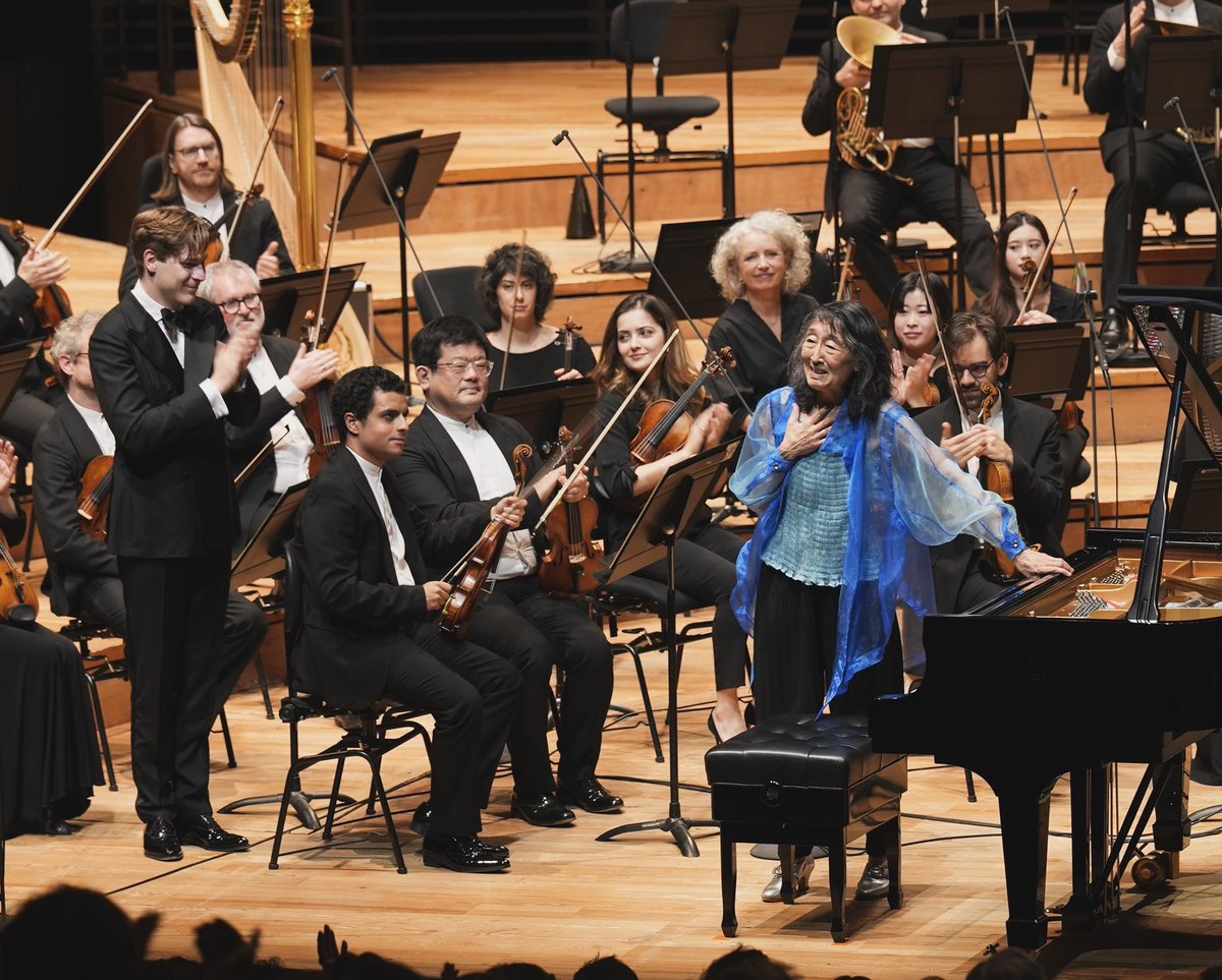 👏 Cette semaine, Mitsuko Uchida aux côtés de l’Orchestre de Paris pour la première fois depuis 1997. Concerts dirigés par <a href="/klausmakela/">Klaus Mäkelä</a> à la <a href="/philharmonie/">Philharmonie de Paris</a>.