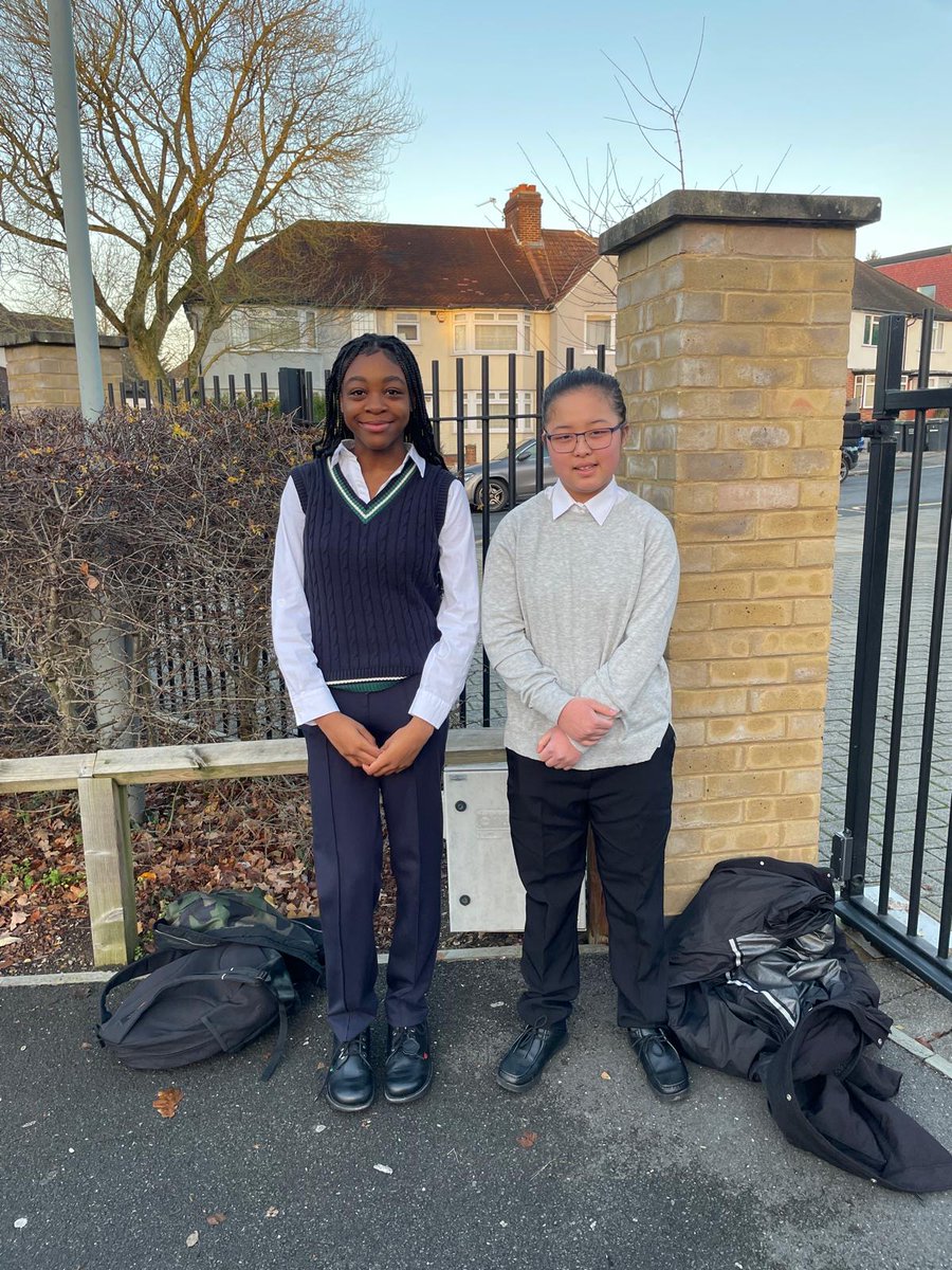 bonus_pastor's tweet photo. Our Year 11 students have truly dressed to impress for Employability Day! ๐โจ Ready to shine in mock interviews.๐ผ๐
#EmployabilityDay #FutureReady https://t.co/zELViPzpel