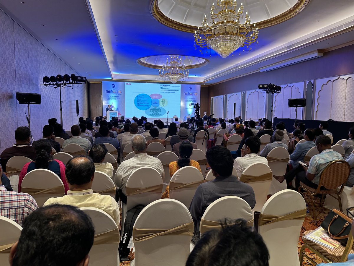 neosatyan's tweet photo. Professor ⁦@Arvind_Monash⁩ talking to a packed house at #NEOCON2024 on fetal growth restriction and lifelong cardiovascular changes https://t.co/AXQKOOurSh