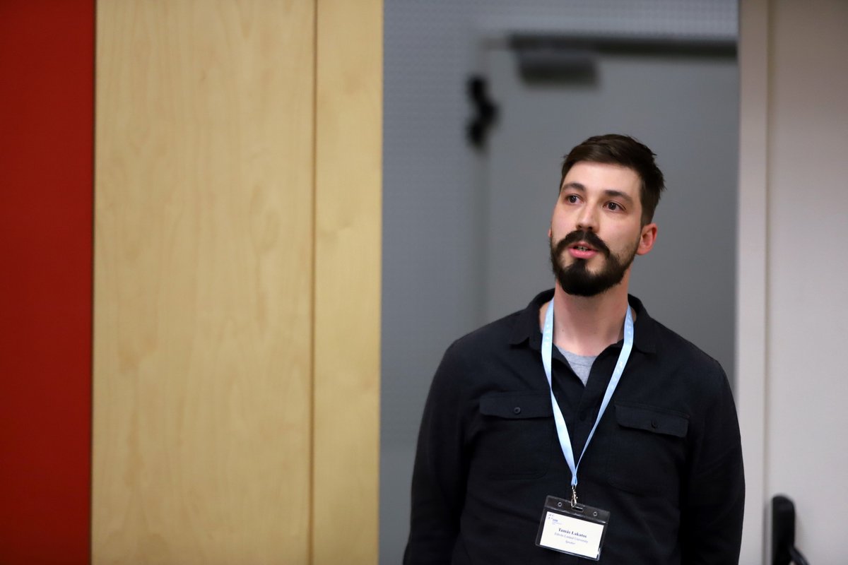 #Conference Tamás presented his research on urban park bird communities in Hungary and Romania during a flash poster session at the Conference of the ELTE Doctoral School of Biology in Budapest, engaging with various experts on his finding. elte.hu/en/
