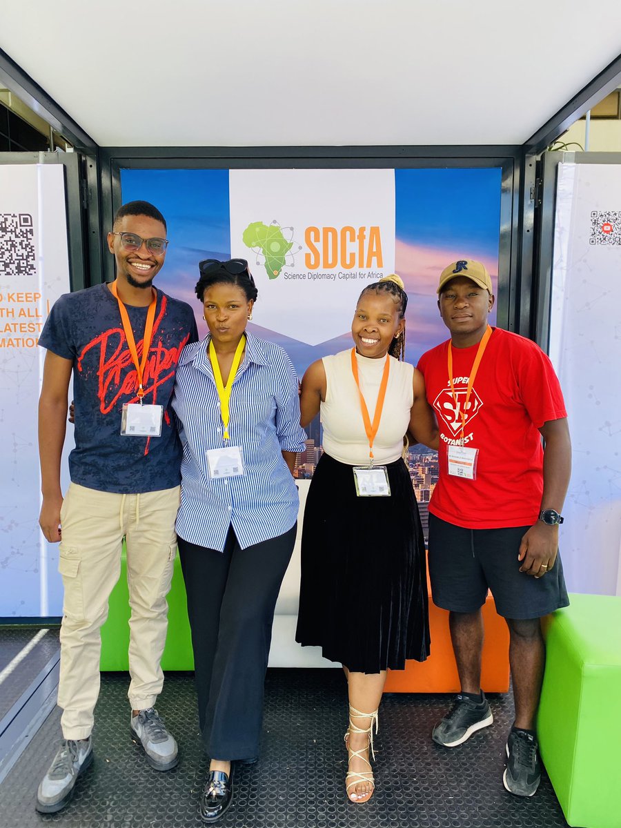 Imbewu_MG's tweet photo. Final day of the #SFSS2024! Connecting and networking with fellow scholars continues. Itโs been an amazing 3 days.
@sascienceforum @CSIR @dstigovza
#networking #emergingresearchers https://t.co/Qtt7ONvYoQ