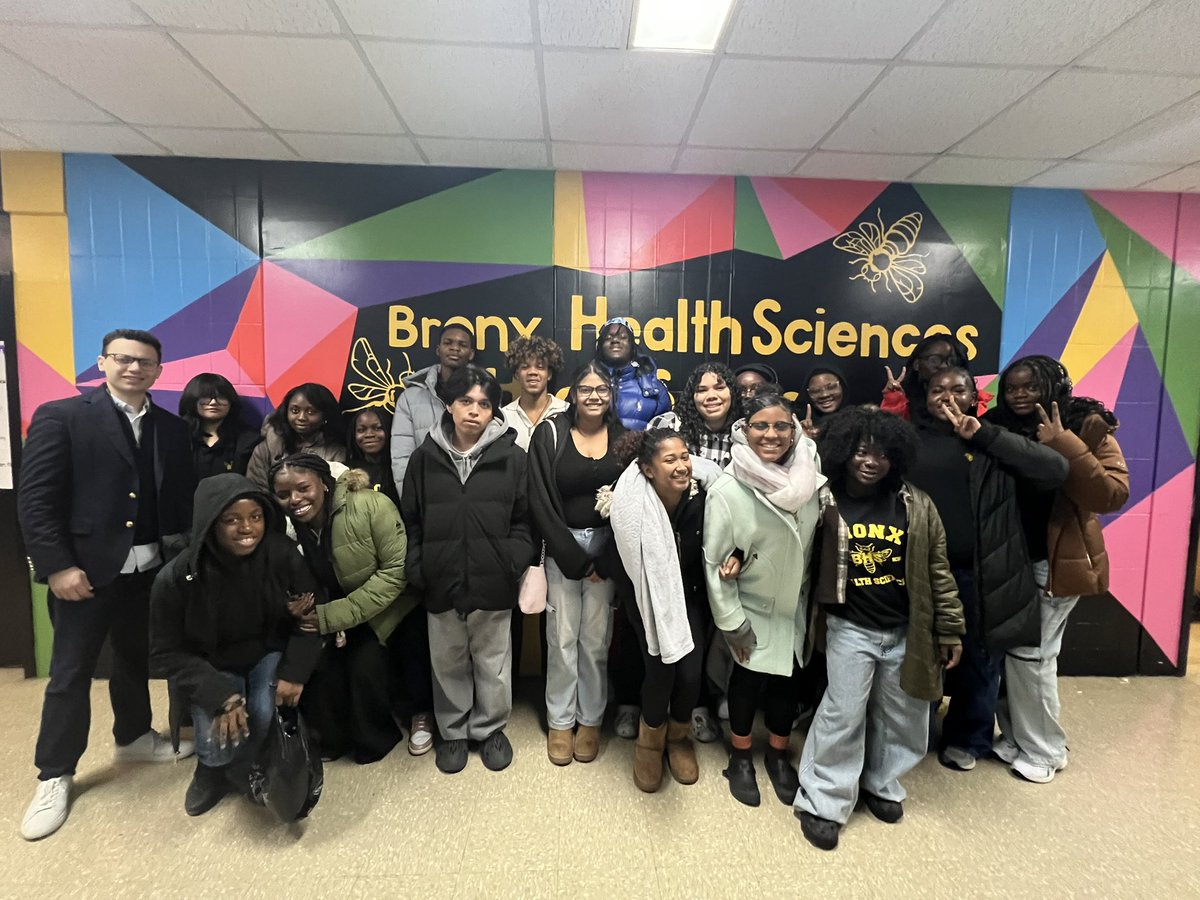 bronx_health's tweet photo. Our Bronx Health Sciences HS students are attending this year’s Yale Model Congress! This prestigious event is an incredible opportunity for them to develop leadership, critical thinking & public speaking skills. We’re so proud of our delegates and can’t wait to see them shine! https://t.co/R0vZEFFwFE