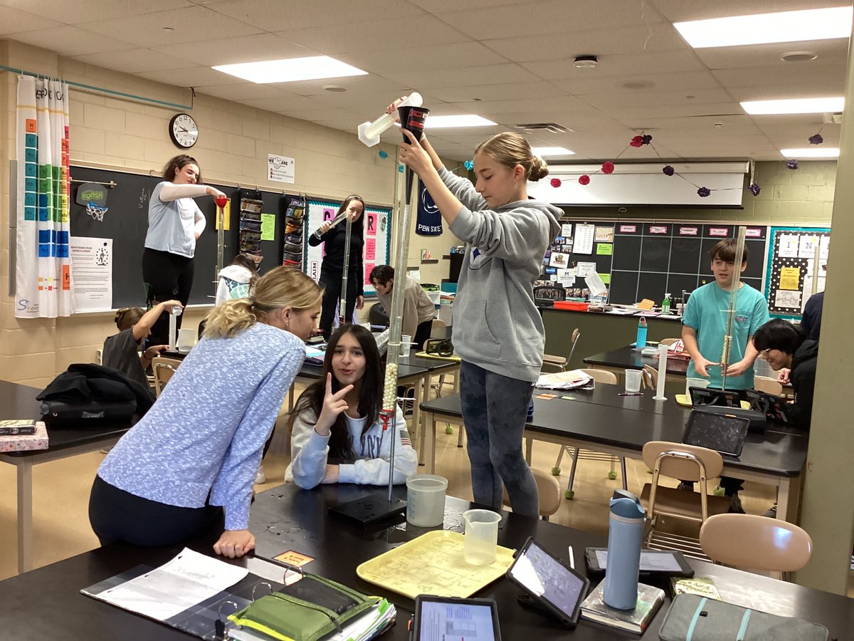 Water on the Move! 🚰 Students tested water flow through different sediment sizes to study permeability. From graphing data to drawing conclusions, they uncovered how sediment affects water movement and connected it to real-world drought impacts.#ScienceInTheClassroom <a href="/hempfield/">Hempfield SD</a>