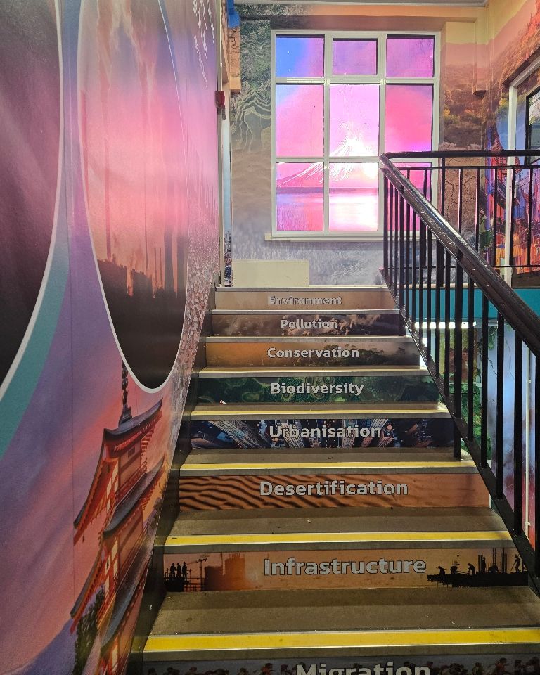 GeorgeEliotAcad's tweet photo. The Geography department is looking pretty spectacular too! https://t.co/nG4gh3lW1h