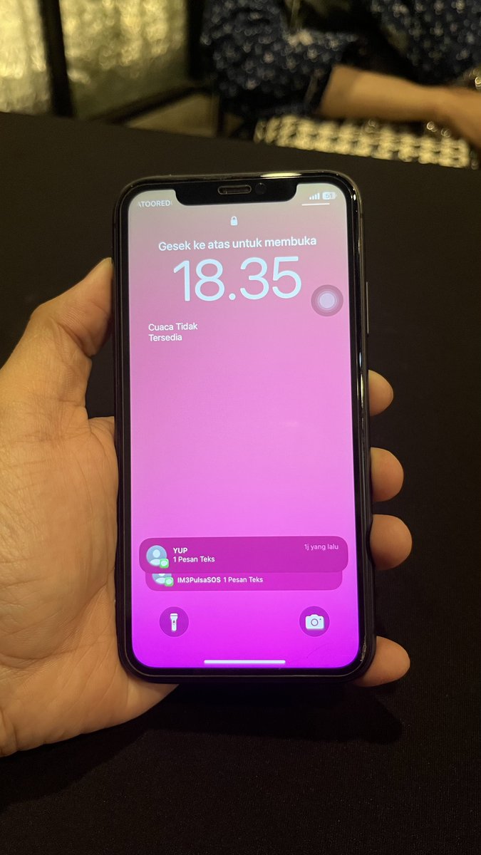 meow meow tweet media