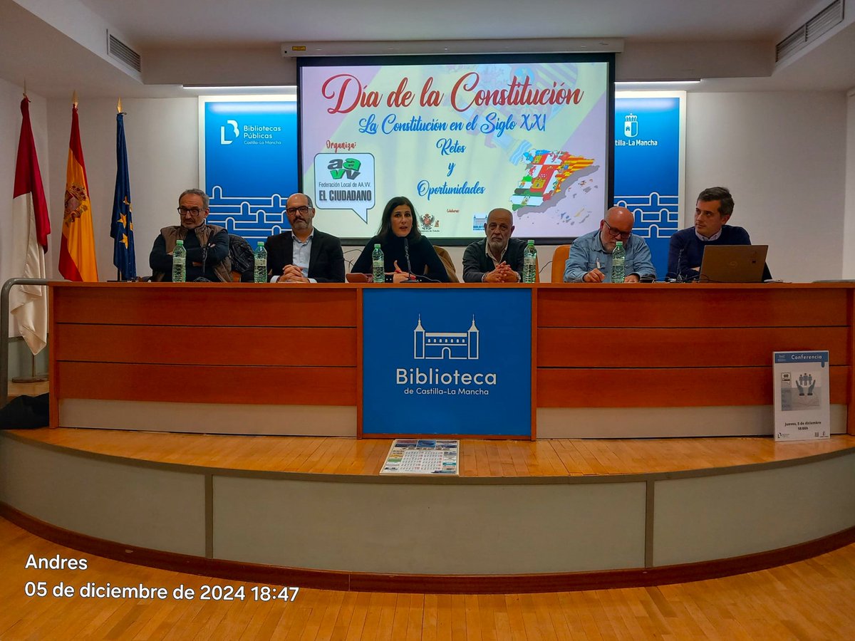 Mesa 
"La Constitución en el siglo XXI. Retos y Oportunidades"
en la <a href="/BiblioCLM/">Biblioteca de Castilla-La Mancha</a>. 
Partidos políticos dieron su punto de vista sobre si la #Constitución responde a las necesidades en el momento actual.
<a href="/iupotoledo/">Unidas Izquierda Unida - Podemos de Toledo</a> <a href="/psoetoledolocal/">PSOE Toledo Local</a> <a href="/CsToledoCiudad/">CS Toledo Ciudad</a> <a href="/pptoledociudad/">Partido Popular Toledo Ciudad</a> <a href="/VToledociudad/">Grupo Municipal VOX Ayuntamiento de Toledo</a>